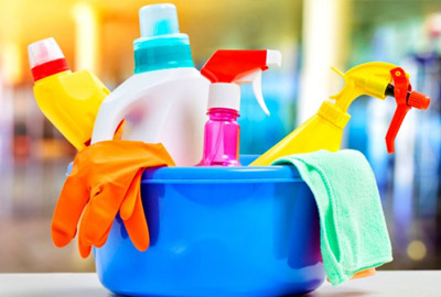 Какие бывают моющие средства для уборки помещений